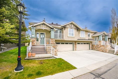 Fourplex for sale calgary - Fourplexes For Sale in Calgary. Unfortunately, no listings have been found for Calgary. Please use the Search Bar above to refine your search. Calgary Single Family Homes …
